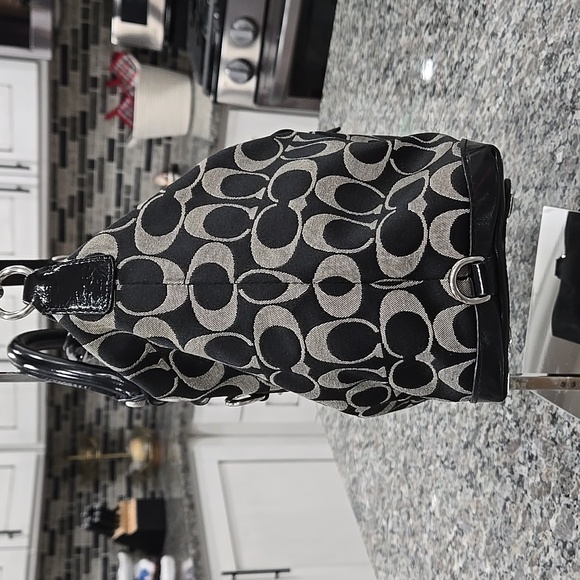 Coach Ashley Signature Satchel - Picture 8 of 16